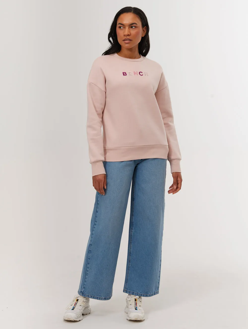 Lilem Block Letter Crew Neck Sweatshirt Comfortable clothing