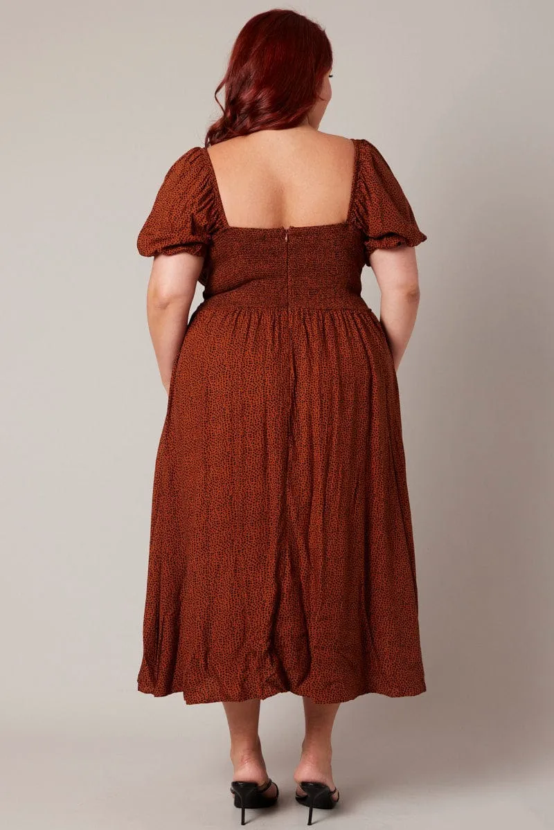 Subtle Glamour Simple Comfort Brown Geo Midi Dress Short Sleeve Ruched Bust