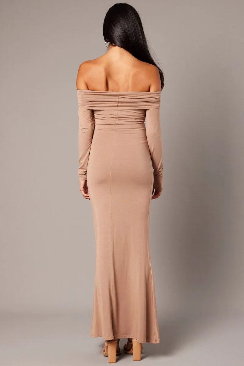 Casual Fit SeamlessFit Brown Off Shoulder Dress Long Sleeve Maxi