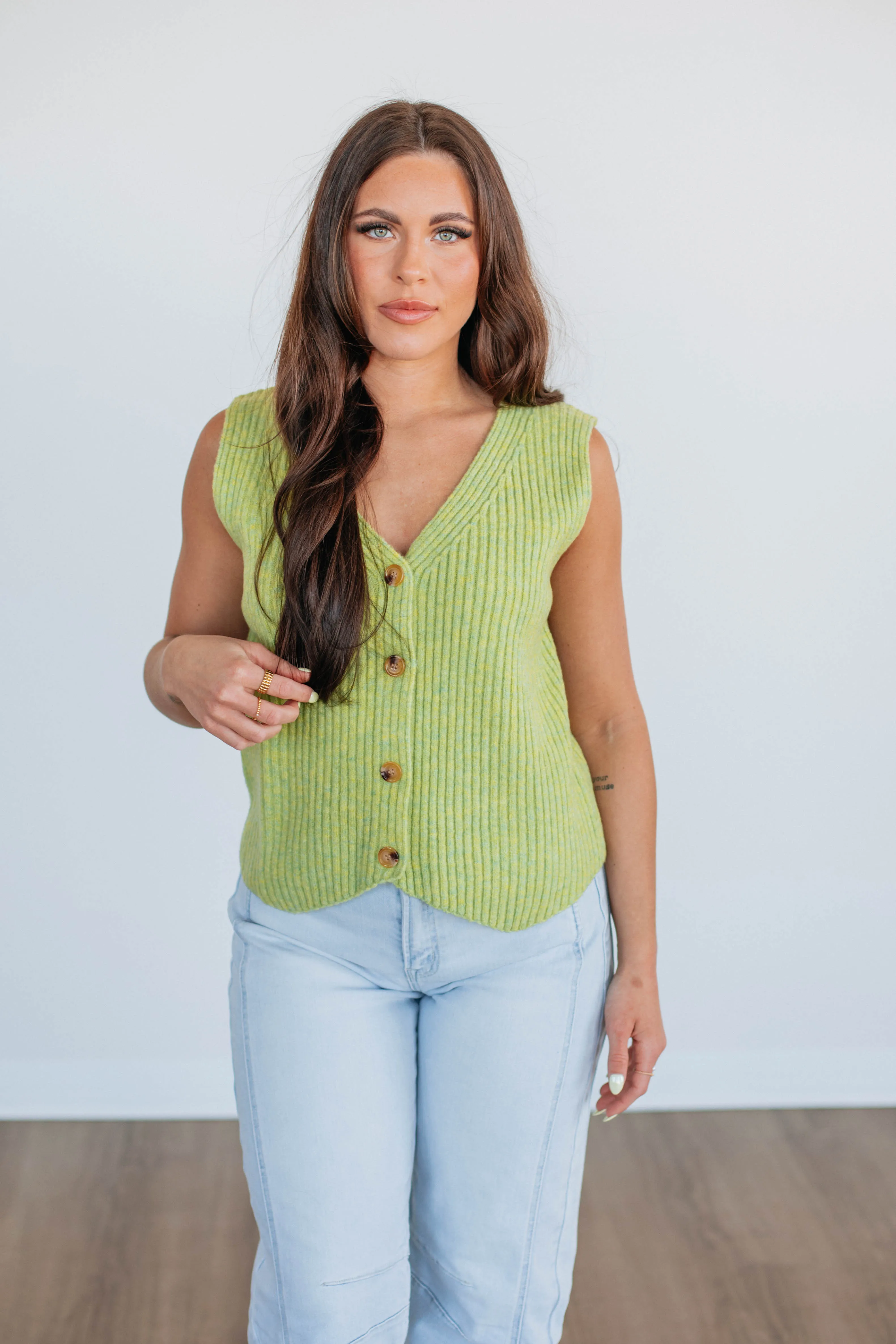 Seasonal Fashion Cold Day Look Monrow Sweater Vest - Lemongrass