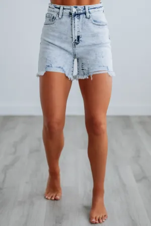 Maddie Risen Shorts - Vintage Light Wash Quick Release Buckle