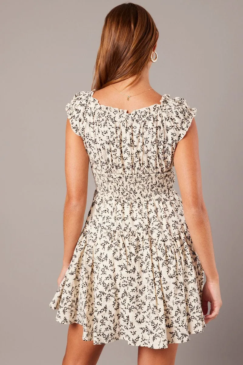 Layered Hem Details Brave Mode Beige Ditsy Fit And Flare Dress Puff Sleeve