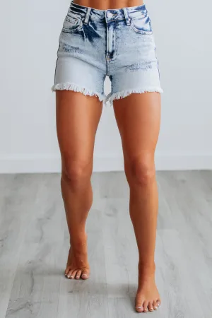 Nora Risen Shorts - Light Wash Low-waisted